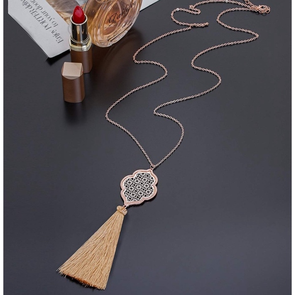 ‼️BOGO FREE Long Chain Pendant Tassel Necklace - Picture 2 of 6